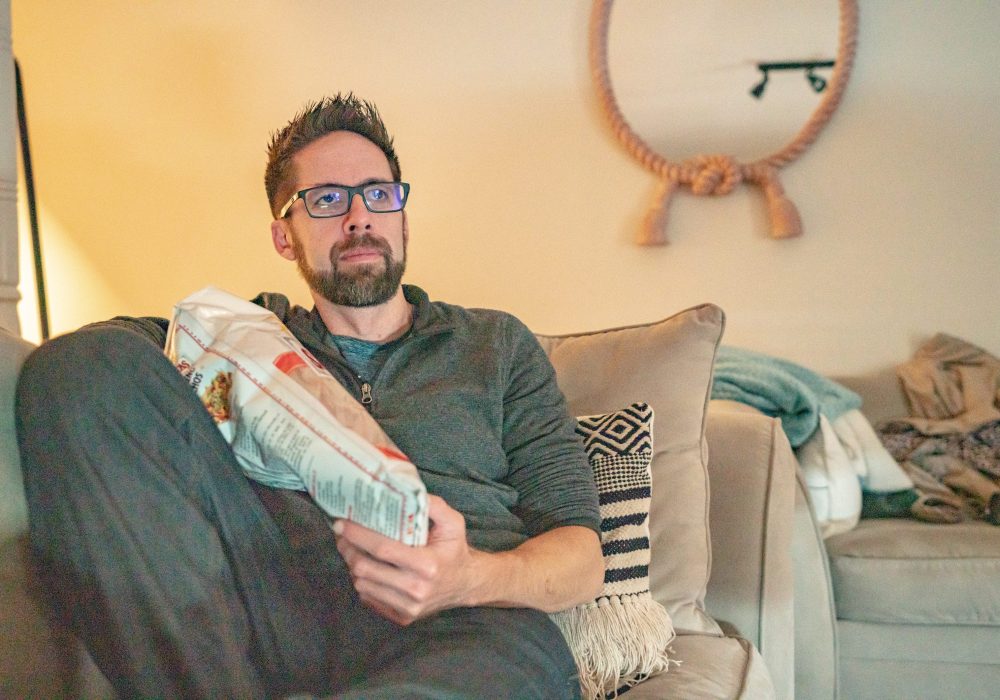 josh snacking on chips